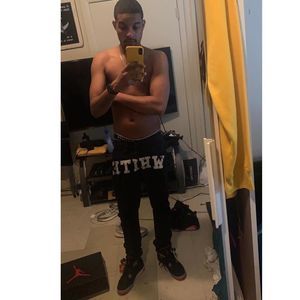 Meet your Posher, Joel